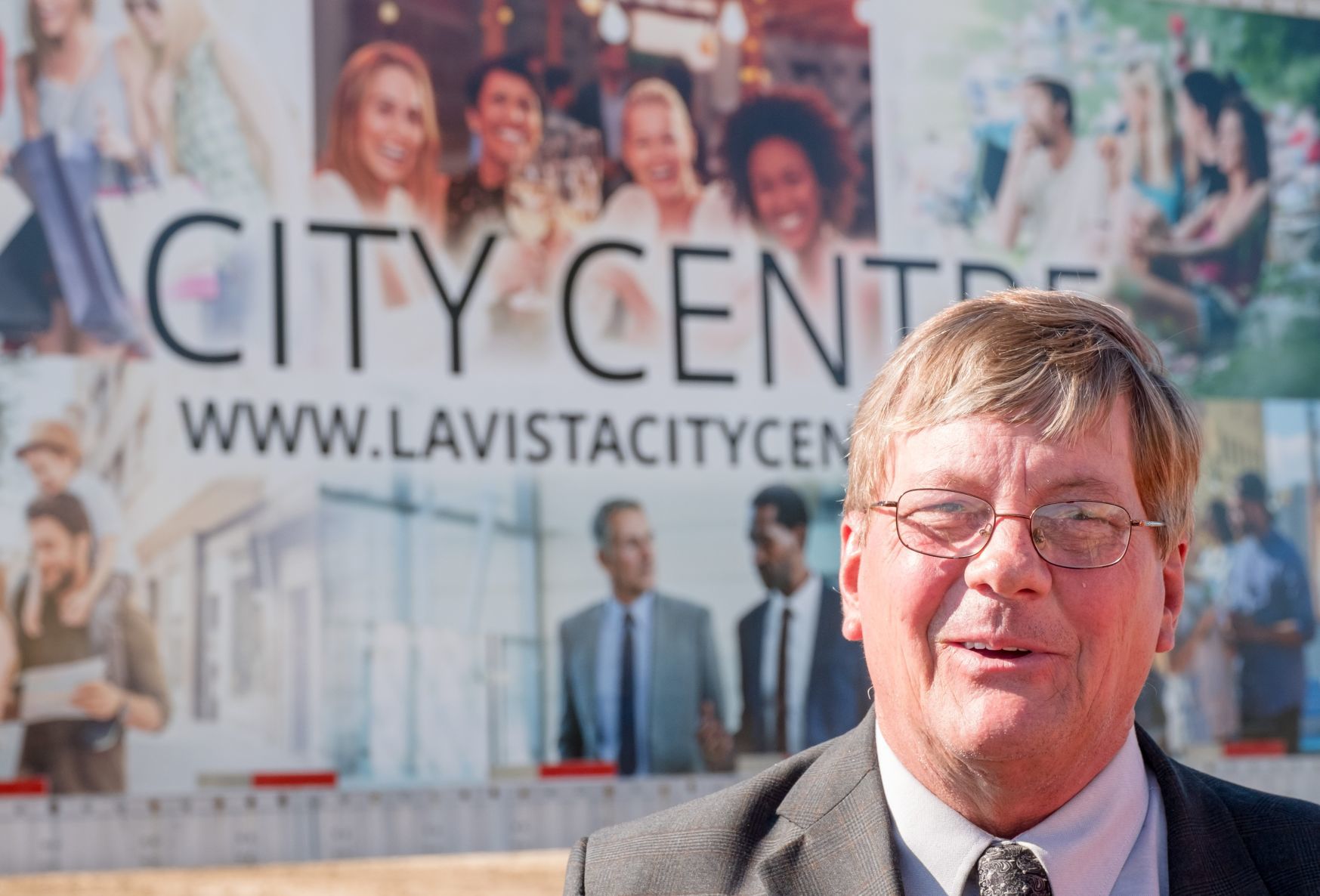 La Vista Mayor Doug Kindig